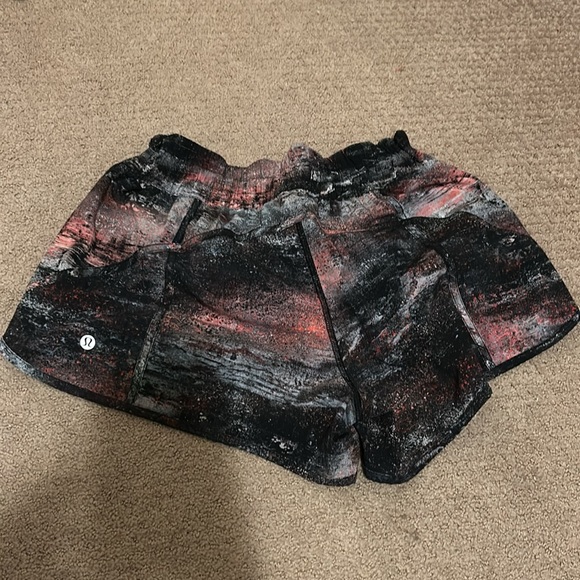 Lululemon shorts - Picture 2 of 4